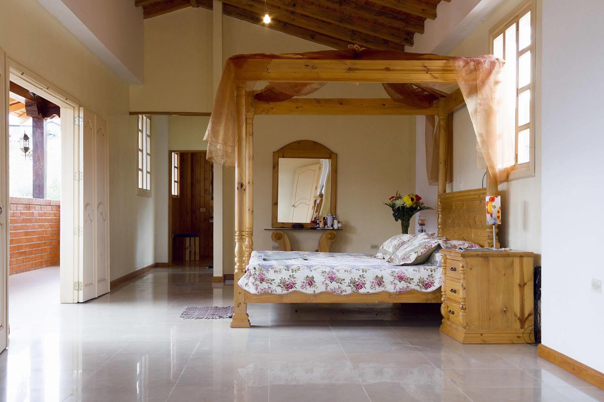 Villa Beatriz Lodge Vilcabamba Eksteriør billede
